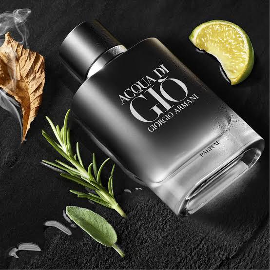 GIORGIO ARMANI Acqua Di Gio For Men Eau De Toilette Spray 3.4 Ounce - Scented 100ml